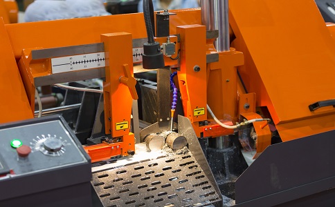 龙马潭龙门带锯床具备哪些优点？